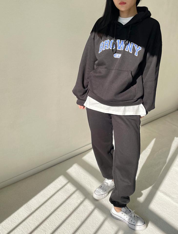 裏起毛BROWNYパーカー&スウェットジョガーパンツSET・p000297 レディース 【pt】セットアップ setup トップス パーカー フード フーディー 長袖 ロング パンツ ズボン ロゴ マフポケット ラフ 秋 冬 韓国ファッション MKT