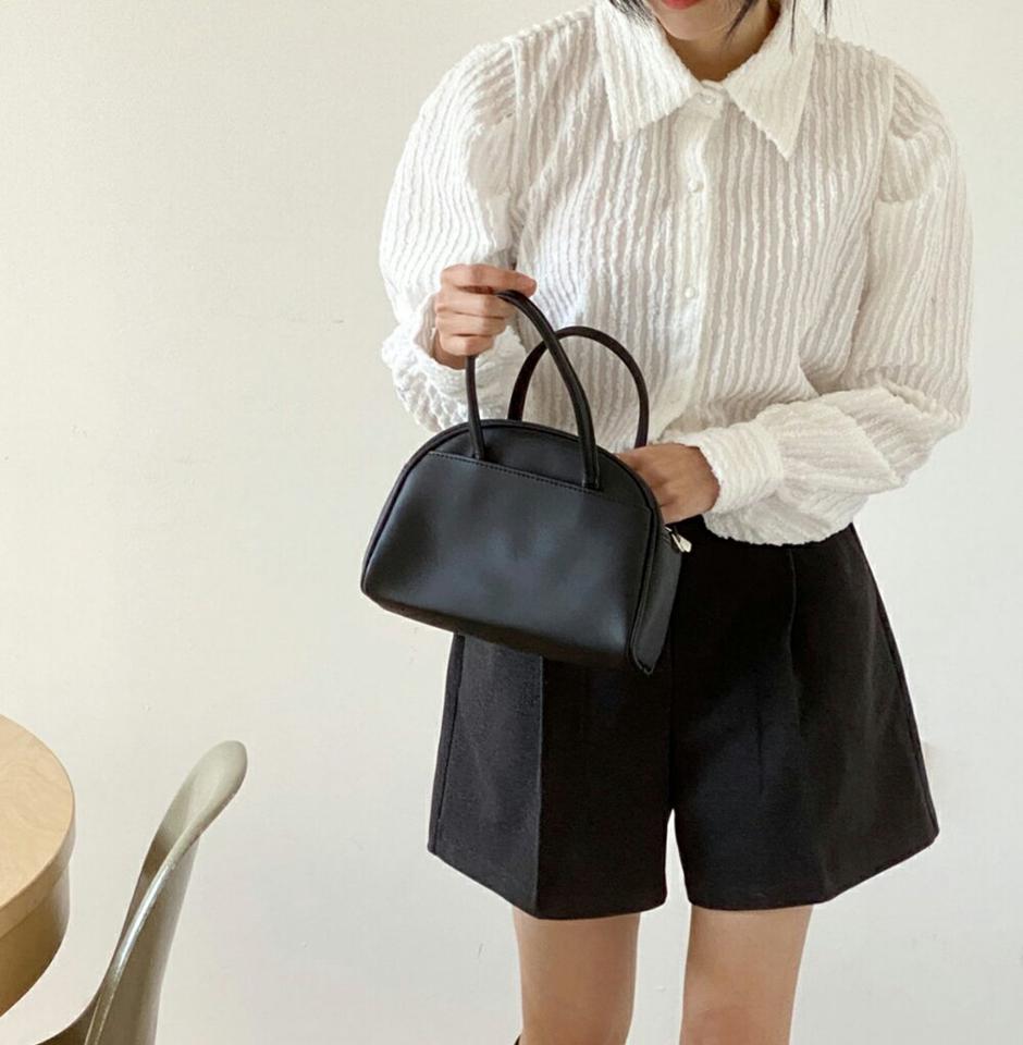 ストライプテクスチャーパフブラウス・p000734 レディース 【bl】トップス ブラウス 長袖 テクスチャ— パフスリーブ 襟 ストライプ柄 大人 ユニーク 個性的 シンプル カジュアル 秋 冬 韓国ファッション MKT