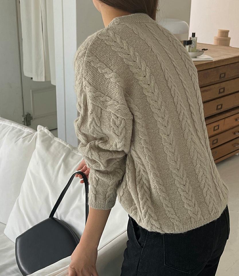 ウール混ケーブルラインニット・p000677 レディース 【tops】トップス ニット 長袖 ケーブル編み ライン ラウンドネック ウール シンプル 単色 カジュアル ラフ 秋 冬 韓国ファッション MKT