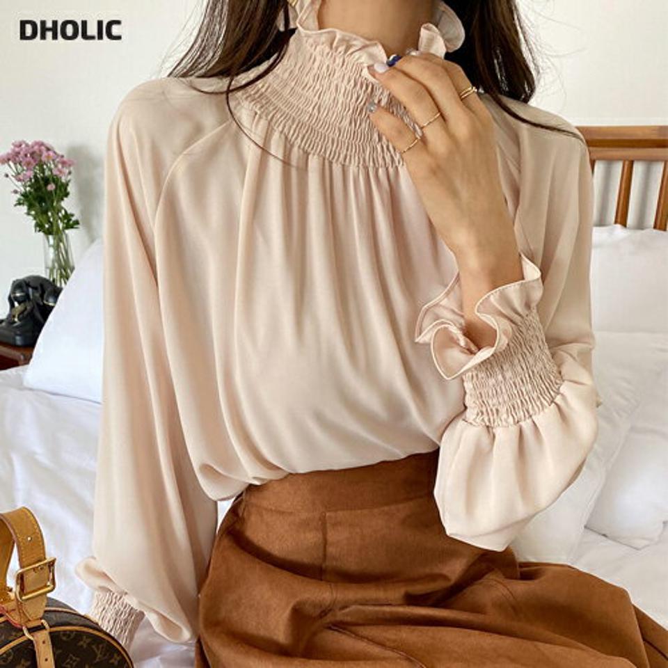 シルキーシャーリングパフブラウス・b00418 レディース 【bl】トップス ブラウス 長袖 パフスリーブ シャーリング シルキー 袖コン 襟コン フェミニン きれいめ フリル ハーフネック スリット 大人 秋 冬 韓国ファッション