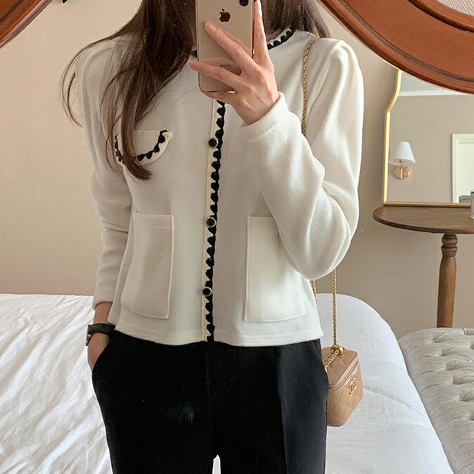 起毛配色ボタン長袖Tシャツ・p000860 レディース 【tops】トップス Tシャツ 長袖 ボタン 配色 起毛 フェミニン 大人 きれいめ オケージョン 秋 冬 韓国ファッション MKT