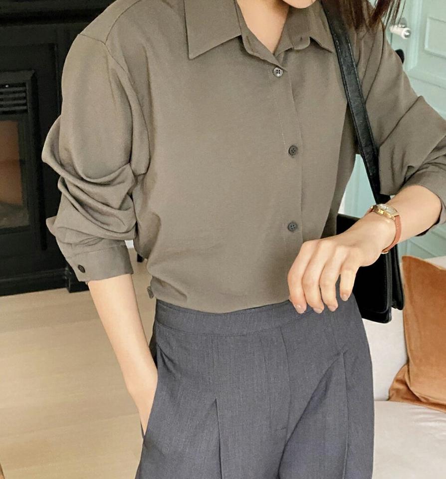 アンバランスストレッチヘムシャツ・p000842 レディース 【bl】トップス シャツ 長袖 アンバランス ストレッチ 単色 無地 シンプル ベーシック 大人 オフィス きれいめ カーキ 秋 冬 韓国ファッション MKT