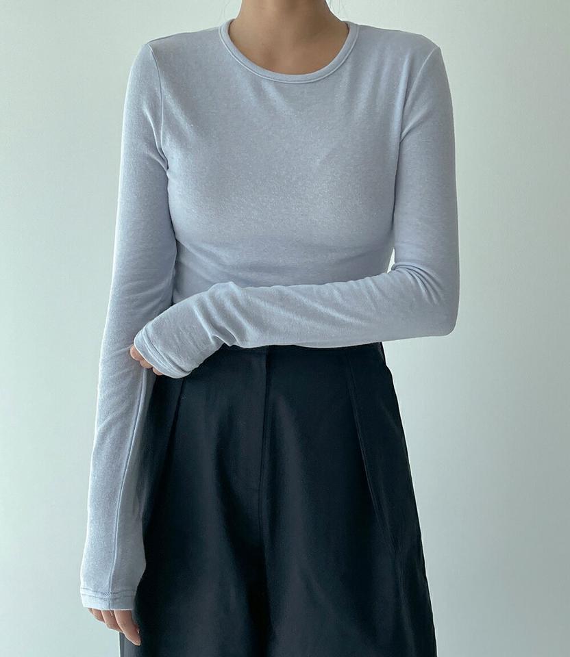 アンゴラ混ラウンドネックTシャツ・p000927 レディース 【tops】トップス Tシャツ 長袖 ロンT ラウンドネック 無地 単色 シンプル ベーシック カジュアル ラフ アンゴラ 大人 秋 冬 韓国ファッション MKT
