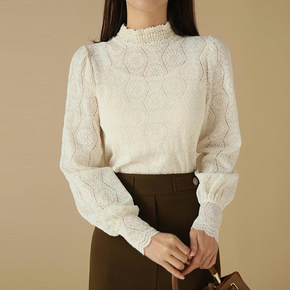 ハーフネックレースブラウス・b00214 レディース 【bl】トップス ブラウス 長袖 ハーフネック 総レース フェミニン 大人 きれいめ オケージョン オフィス スカラップヘム スリット パンチング ギャザー 秋 冬 韓国ファッション