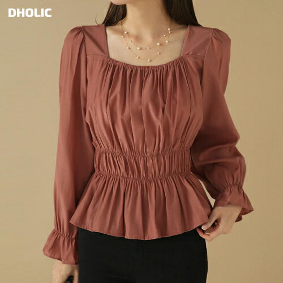 スクエアネックシャーリングブラウス・t00215 レディース 【bl】トップス ブラウス 長袖 シャーリング スクエアネック デコルテ 大人 きれいめ 上品 フェミニン オフィス オケージョン パフスリーブ 秋 冬 韓国ファッション