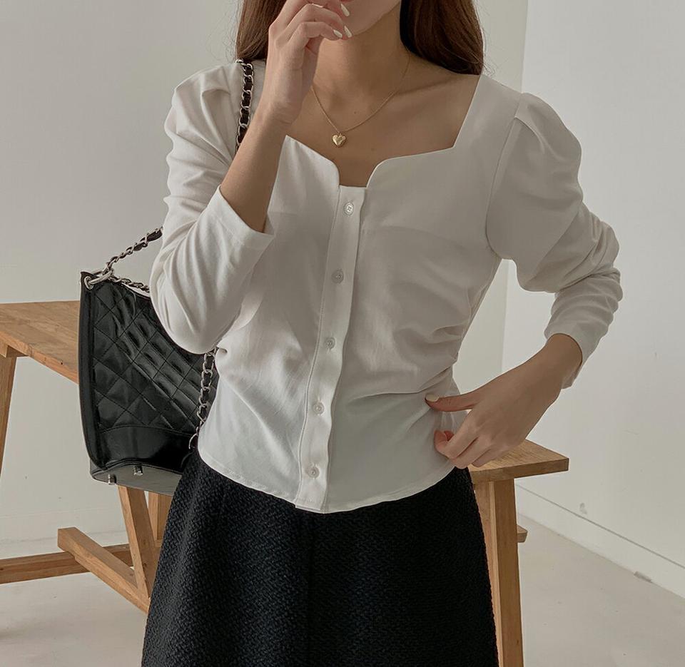 【マケット特価】ギャザーリボンパフブラウス・p000708 レディース 【bl】トップス ブラウス 長袖 りぼん ギャザー デコルテ 鎖骨 パフスリーブ フェミニン 大人 お呼ばれ デート きれいめ かわいい 秋 冬 韓国ファッション MKT セール