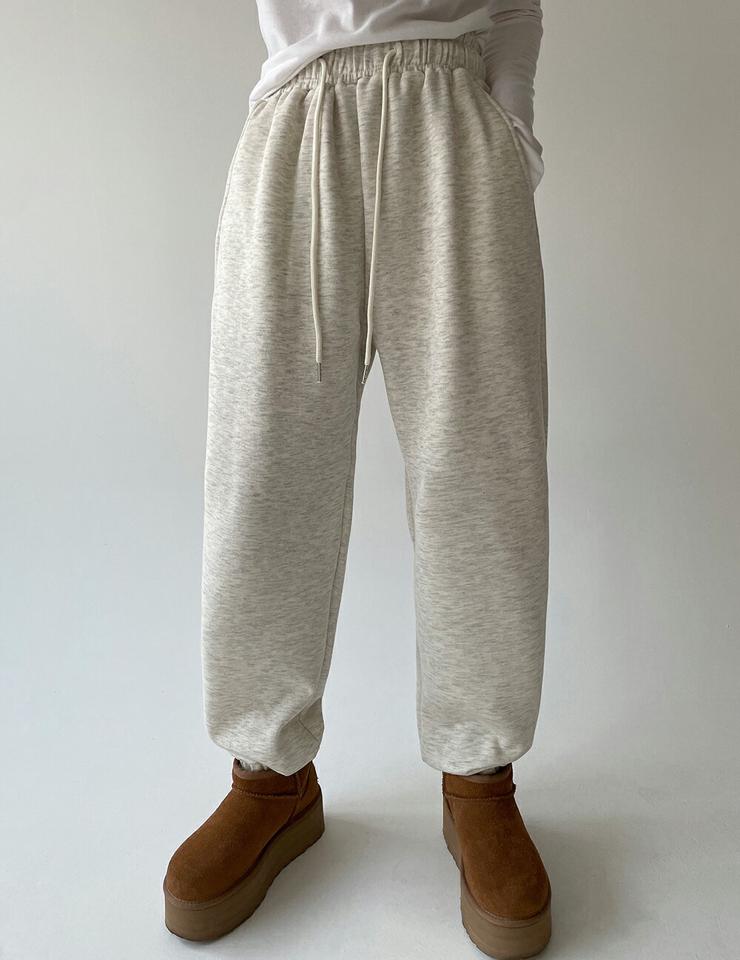 裏起毛ドロストスウェットジョガーパンツ・p000796 レディース 【pt】パンツ ズボン ロング丈 ジョガーパンツ スウェット ドロスト ウエストゴム 裏起毛 メランジ 単色 無地 シンプル ラフ 体型カバー 楽ちん 冬 韓国ファッション MKT