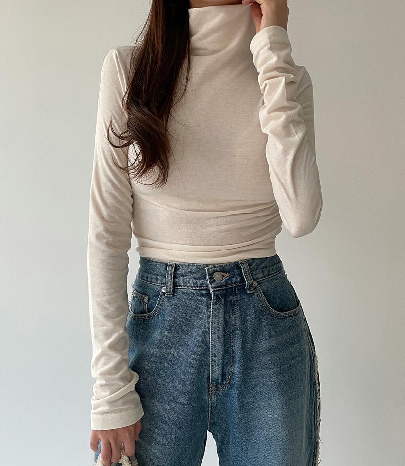 裏起毛ハイネック長袖Tシャツ・p000798 レディース 【tops】トップス Tシャツ 長袖 ロンT ハイネック 裏起毛 単色 無地 シンプル ベーシック カジュアル ラフ 大人 スリム 冬 韓国ファッション MKT