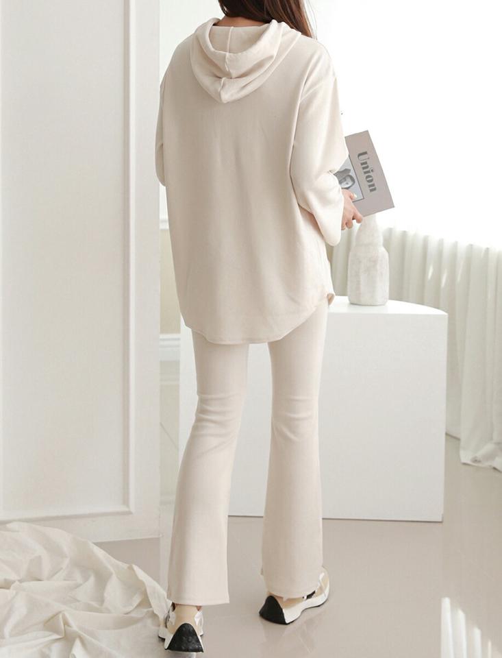 ウール混フードTシャツ&フレアパンツSET・p000773 レディース 【pt】セットアップ セット setup Tシャツ フード フーディ 長袖 ウール混 パンツ ロング丈 フレア 単色 無地 シンプル ベーシック 秋 冬 カジュアル ラフ 韓国ファッション MKT