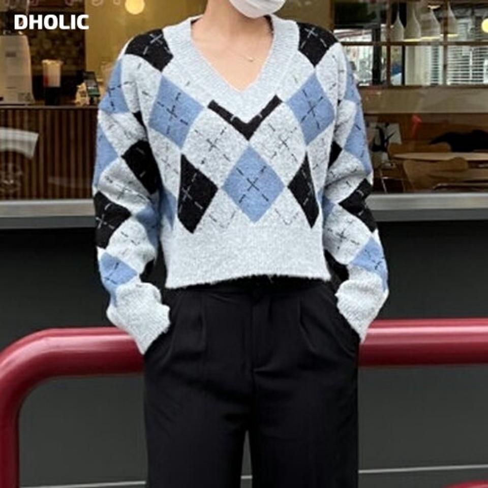 Vネックアーガイルクロップドニット・p000788 レディース 【tops】トップス ニット 長袖 柄 模様 アーガイル チェック Vネック 鎖骨 デコルテ 秋 冬 キュート カジュアル かわいい 可愛い 韓国ファッション MKT