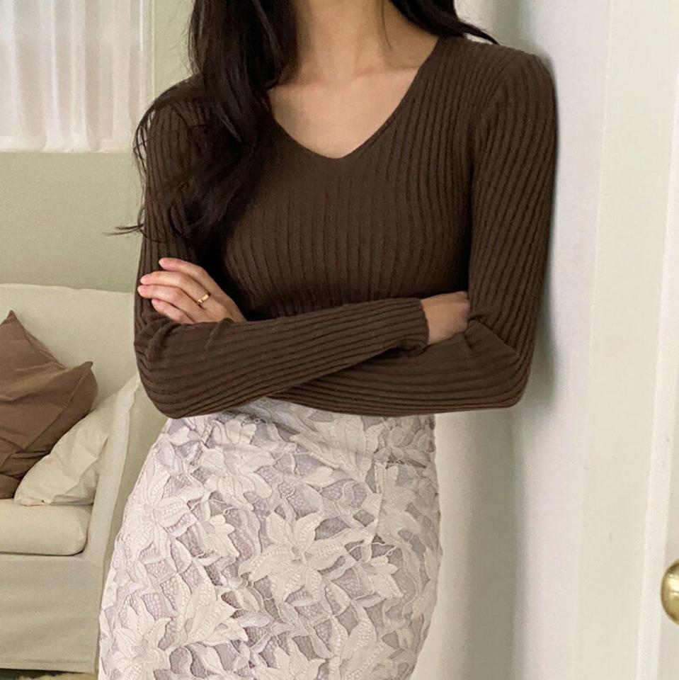 Vネックスリムリブニット・t00231 レディース 【tops】トップス ニット 長袖 Vネック スリム リブ 単色 シンプル ベーシック 大人 カジュアル 可愛い かわいい 秋 冬 韓国ファッション
