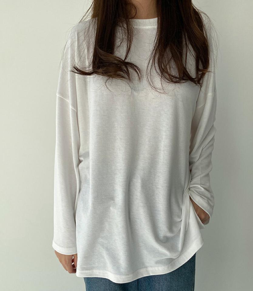 裏起毛スリットボクシーTシャツ・p000791 レディース 【tops】トップス Tシャツ 長袖 裏起毛 スリット 単色 無地 シンプル ベーシック ルーズ ゆったり 楽ちん ラフ 秋 冬 カジュアル 韓国ファッション MKT