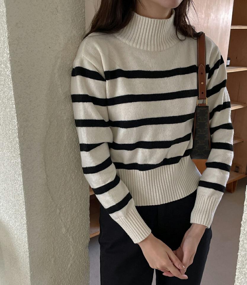 カシミヤ混ボーダーハーフネックニット・p000782 レディース 【tops】トップス ニット 長袖 ボーダー柄 ハーフネック カシミヤ カジュアル ラフ クロップド丈 ショート丈 大人 秋 冬 韓国ファッション MKT