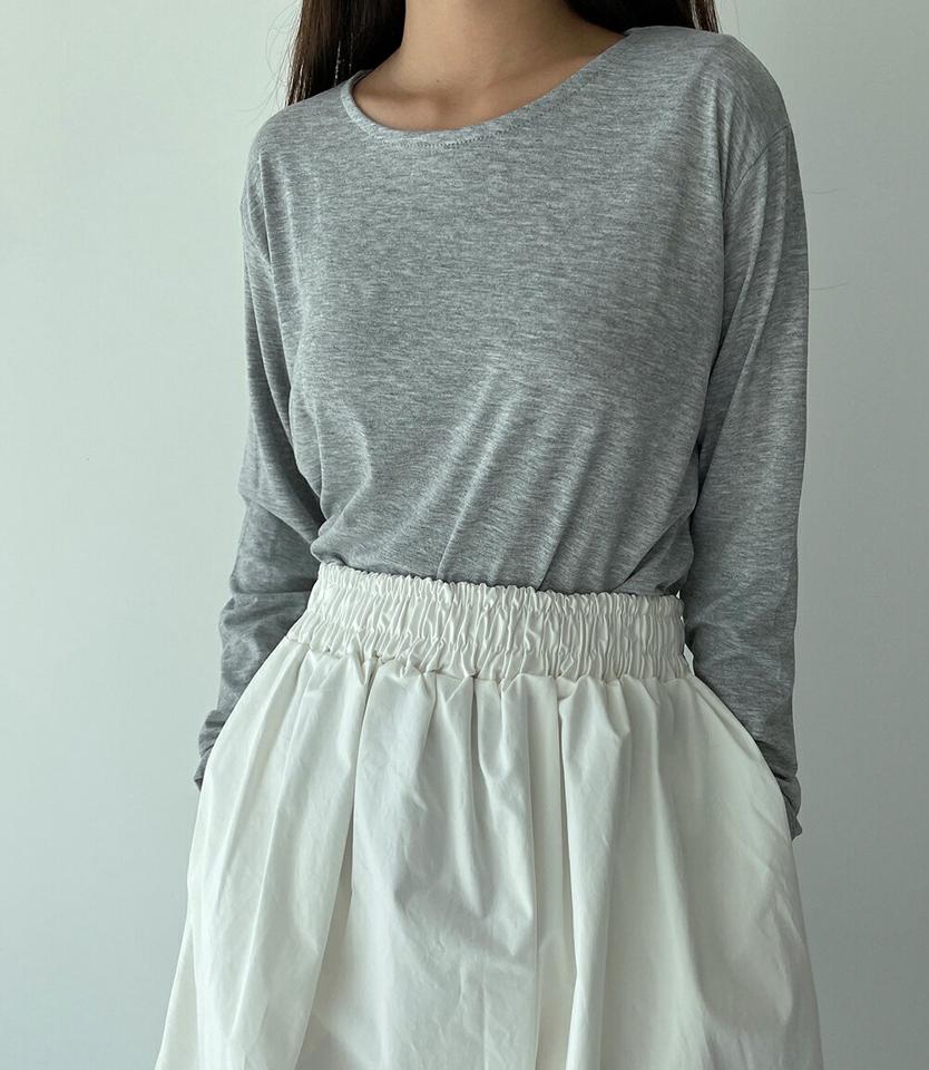 裏起毛ラウンドネック長袖Tシャツ・p000944 レディース 【tops】トップス Tシャツ 長袖 ロンT ラウンドネック 裏起毛 単色 無地 シンプル ベーシック 大人 カジュアル ラフ 冬 韓国ファッション MKT