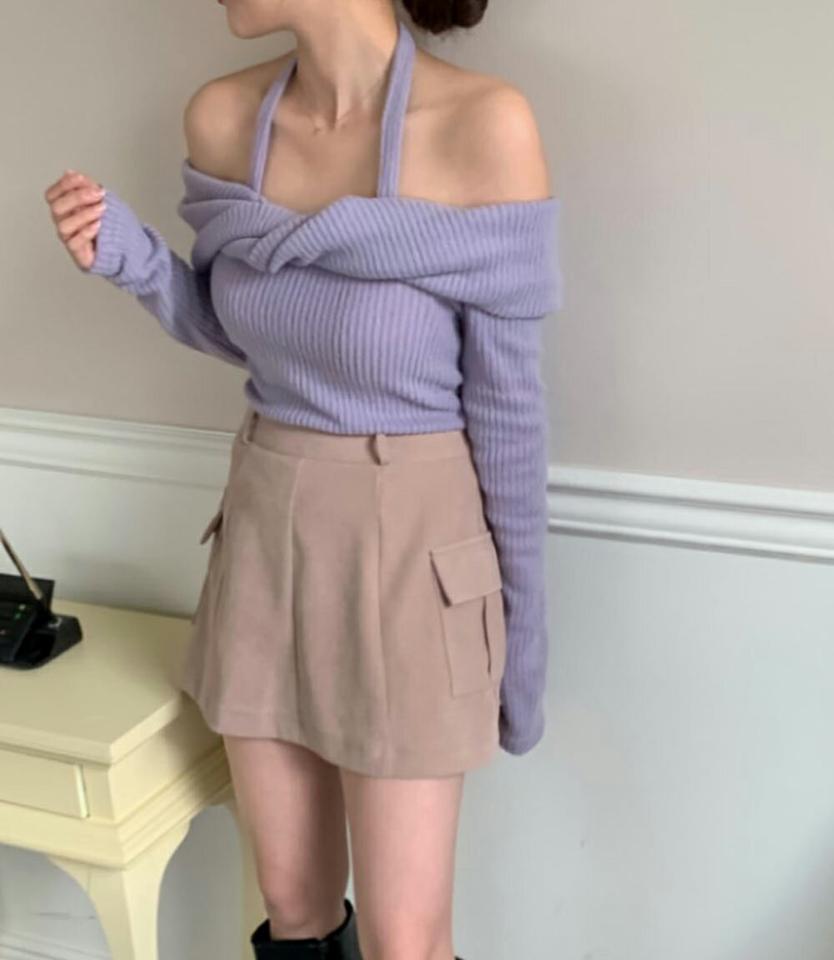 【マケット特価】ホルターネックツイスト長袖Tシャツ・p000971 レディース 【tops】トップス Tシャツ 長袖 リブ ツイスト 肩出し オープンショルダー オフショルダー 鎖骨 デコルテ ホルターネック セクシー 大人 露出 かわいい 秋 冬 韓国ファッション MKT セール