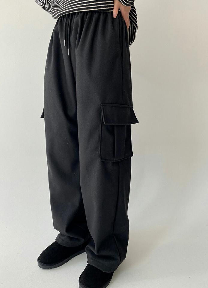 ウール混ドロストカーゴパンツ・p000935 レディース 【pt】パンツ ズボン ロング丈 ワイド ドロスト ウエストゴム フラップポケット ウール 単色 無地 シンプル ベーシック ラフ カジュアル 秋 冬 韓国ファッション MKT