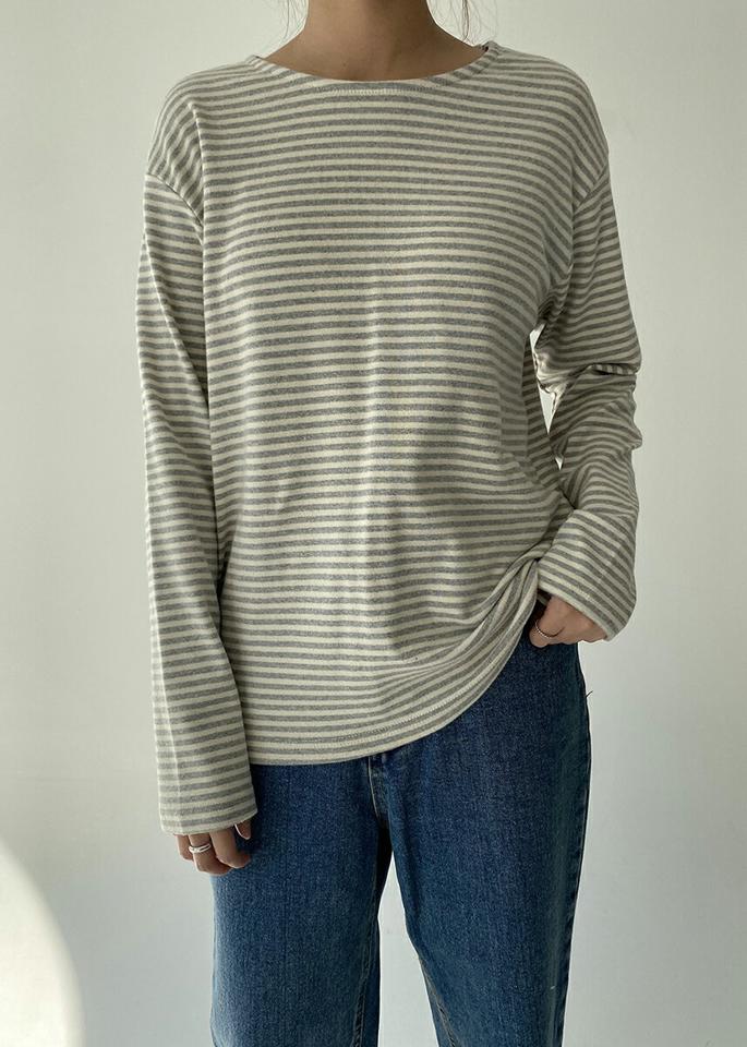 ピーチ起毛ボーダー長袖Tシャツ・p000915 レディース 【tops】トップス Tシャツ 長袖 ロンT ボーダー柄 ラウンドネック ピーチ起毛 カジュアル ラフ 大人 シンプル 秋 冬 韓国ファッション MKT