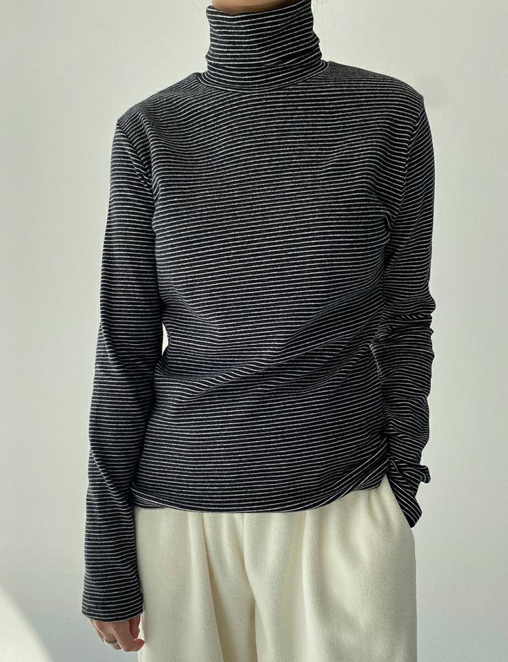 裏起毛タートルボーダーTシャツ・p000902 レディース 【tops】トップス Tシャツ 長袖 ロンT ボーダー柄 タートルネック 裏起毛 カジュアル ラフ 大人 秋 冬 韓国ファッション MKT