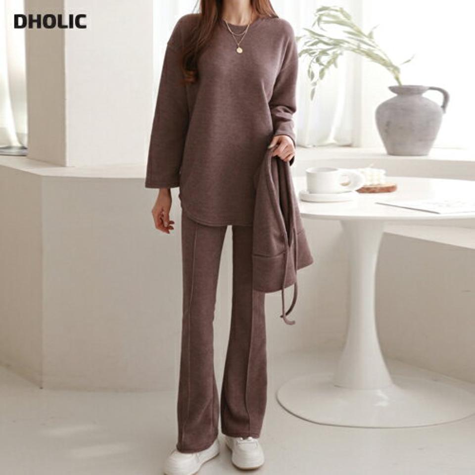 フードパーカー&フレアパンツSET・p001170 レディース 【pt】セットアップ セット setup トップス パーカー フーディ フード 長袖 単色 無地 シンプル ベーシック パンツ ロング丈 フレア 秋 冬 カジュアル ラフ 韓国ファッション MKT