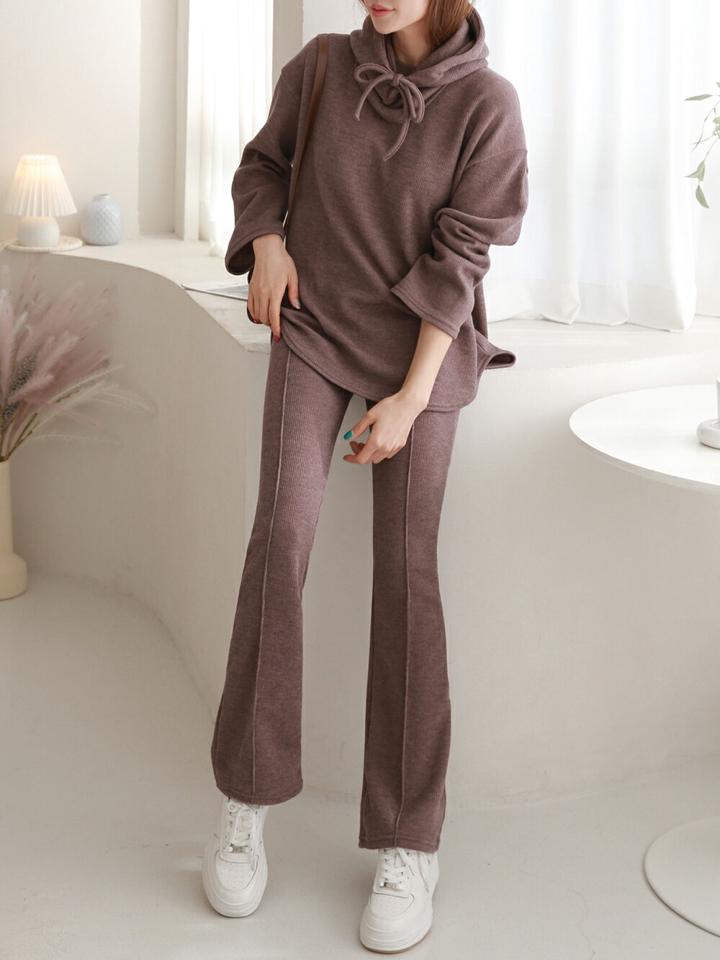フードパーカー&フレアパンツSET・p001170 レディース 【pt】セットアップ セット setup トップス パーカー フーディ フード 長袖 単色 無地 シンプル ベーシック パンツ ロング丈 フレア 秋 冬 カジュアル ラフ 韓国ファッション MKT