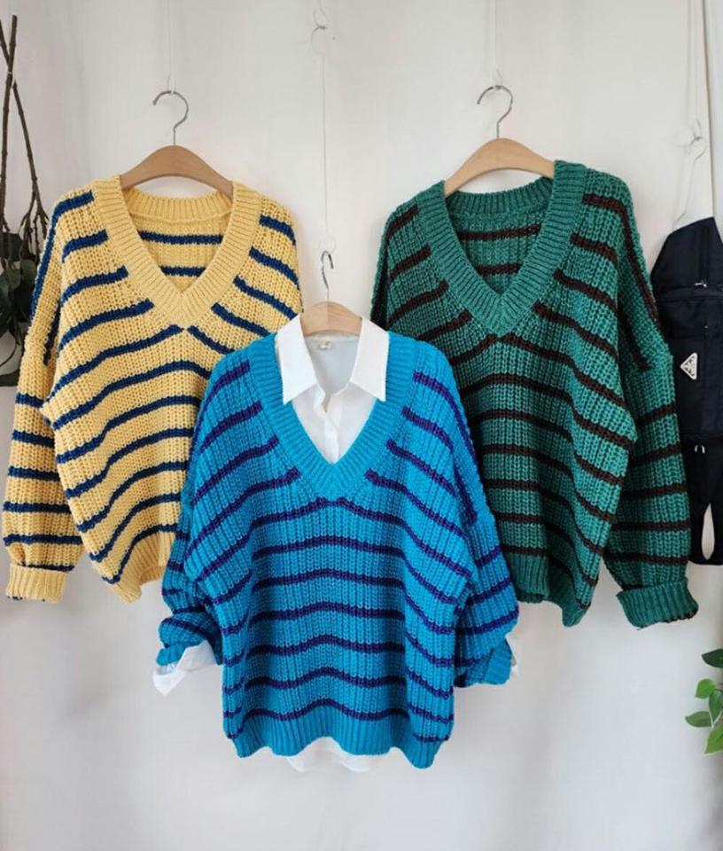 Vネックボーダールーズニット・p001164 レディース 【tops】トップス ニット 長袖 柄 模様 ルーズ 配色 ボーダー Vネック ルーズ ゆったり 楽ちん ラフ 秋 冬 ドロップショルダー 韓国ファッション MKT