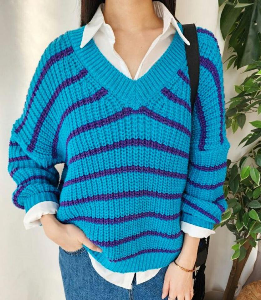 Vネックボーダールーズニット・p001164 レディース 【tops】トップス ニット 長袖 柄 模様 ルーズ 配色 ボーダー Vネック ルーズ ゆったり 楽ちん ラフ 秋 冬 ドロップショルダー 韓国ファッション MKT