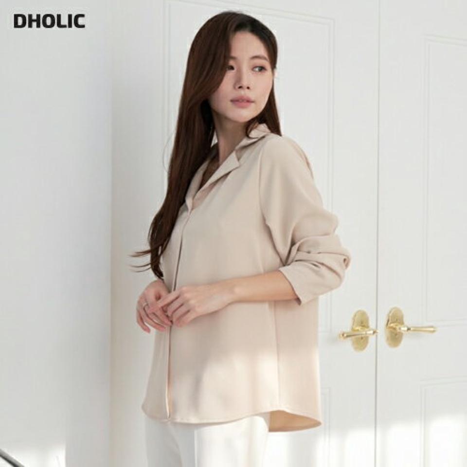 オープンカラーセンターラインブラウス・p001129 レディース 【bl】ブラウス トップス 長袖 単色 無地 シンプル ベーシック 襟 襟コン 秋 冬 オフィスカジュアル オープン襟 鎖骨 デコルテ 秋 冬 フェミニン きれいめ 韓国ファッション MKT