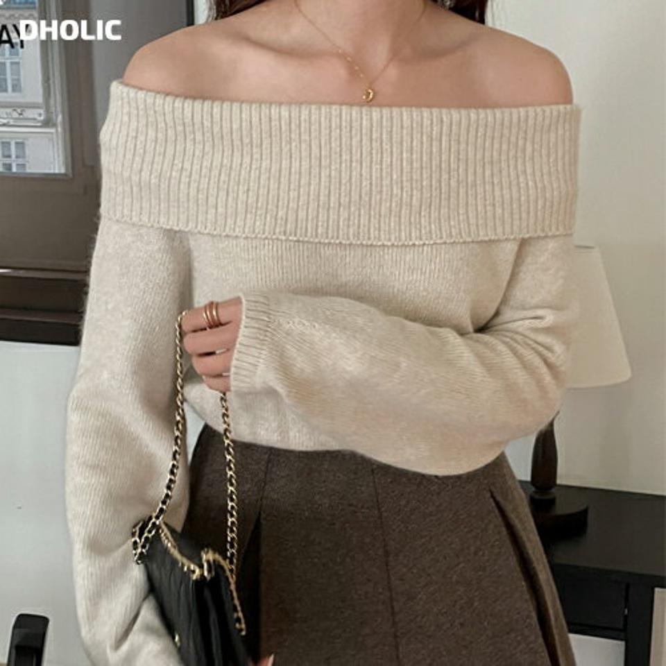 【マケット特価】フォックスファー混オフショルニット・p001061 レディース 【tops】トップス ニット 長袖 オフショルダー 鎖骨 デコルテ 肩出し 単色 無地 シンプル セクシー フォックスファー混 秋 冬 カジュアル 大人 かわいい 可愛い 韓国ファッション MKT セール