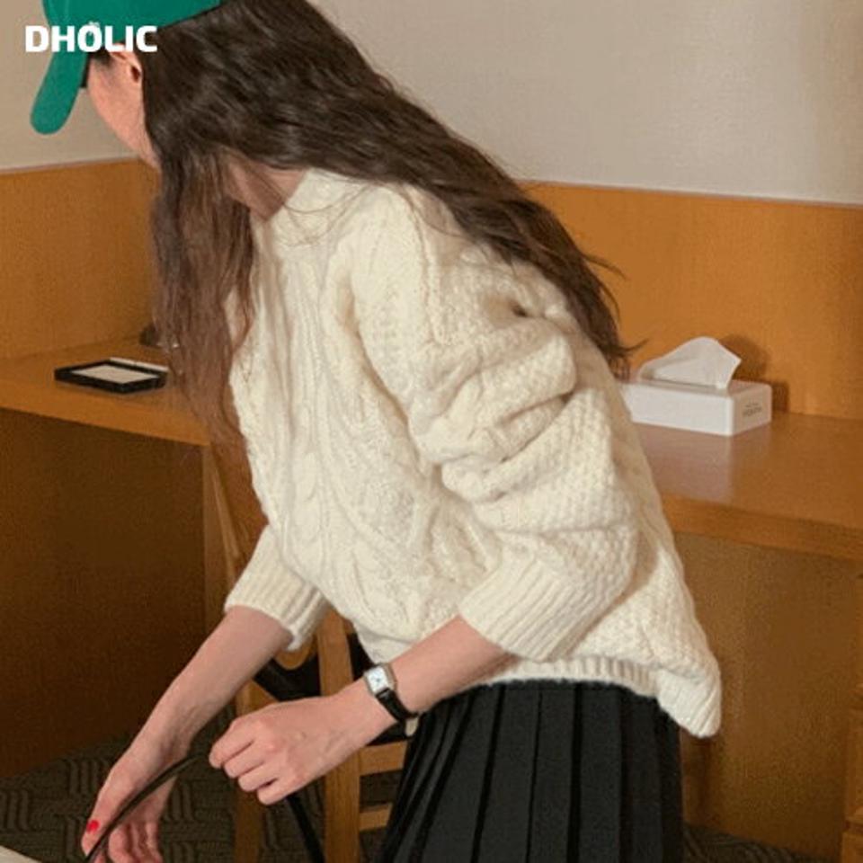 アルパカ混ラウンドケーブルニット・p001112 レディース 【tops】トップス ニット 長袖 単色 柄 模様 ケーブル編み ケーブルニット アルパカ混 秋 冬 カジュアル ラフ かわいい 可愛い 韓国ファッション MKT