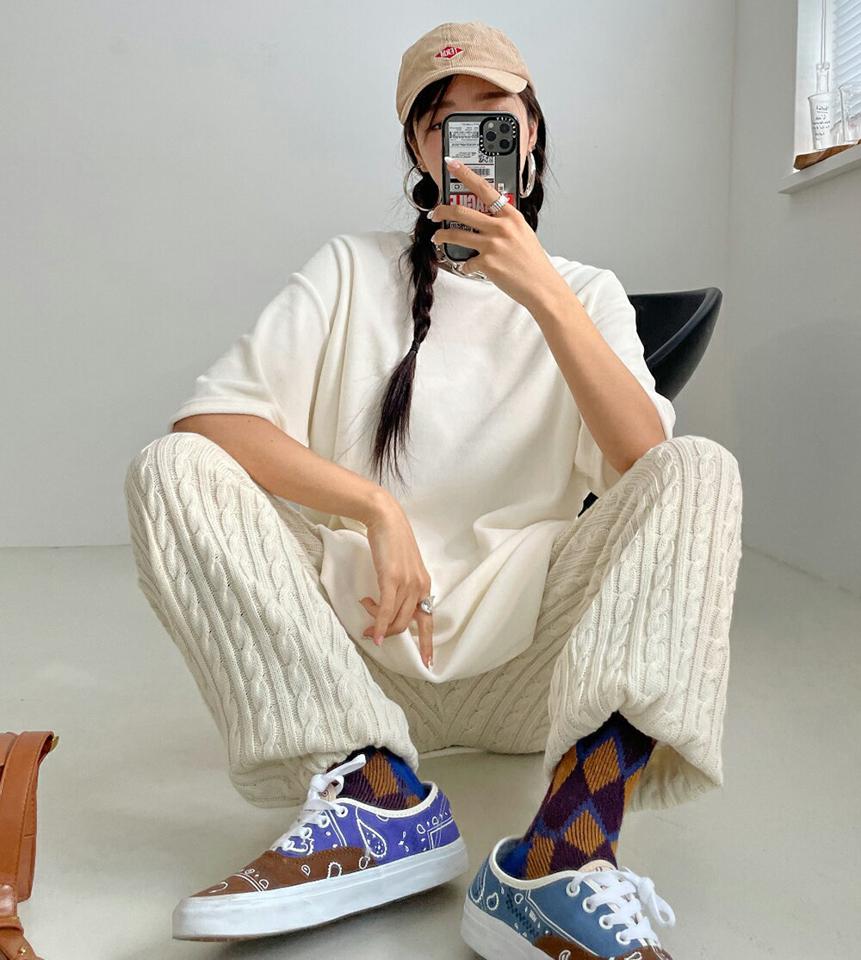 ケーブルニットジョガーパンツ・p001072 レディース 【pt】パンツ ロング丈 ジョガーパンツ ニット ケーブル編み ケーブルニット 柄 模様 単色 秋 冬 カジュアル ラフ 韓国ファッション MKT