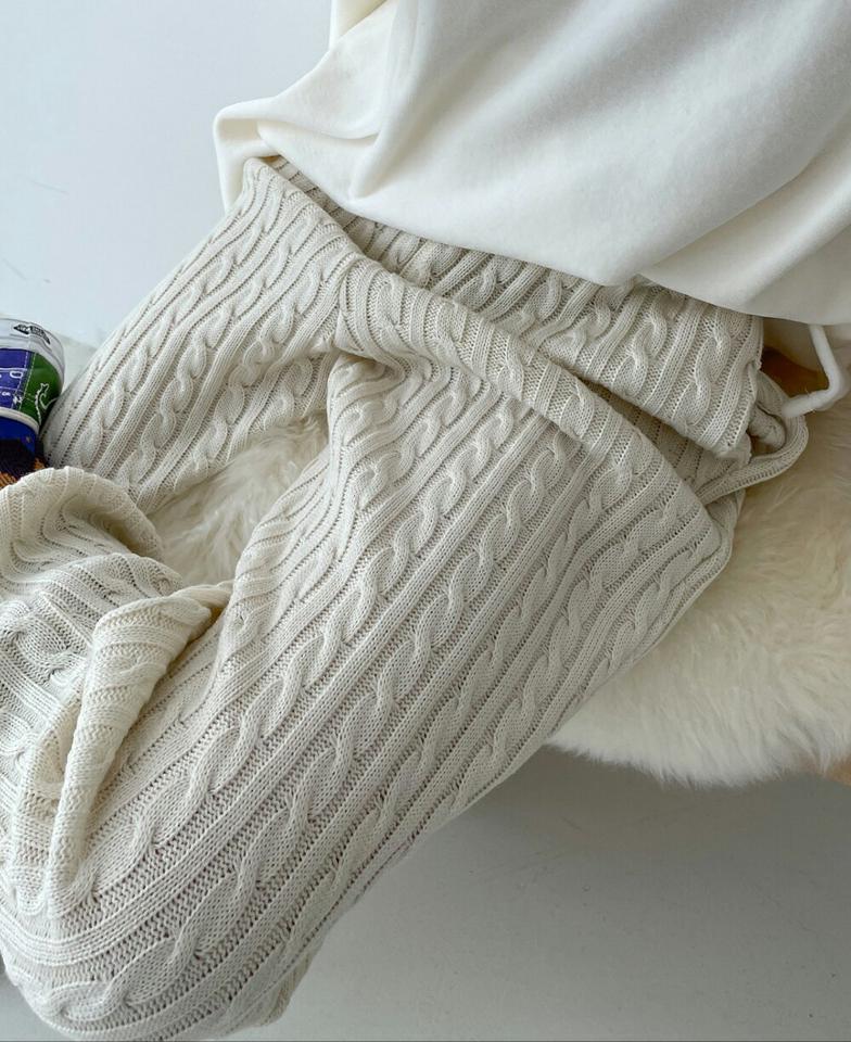 ケーブルニットジョガーパンツ・p001072 レディース 【pt】パンツ ロング丈 ジョガーパンツ ニット ケーブル編み ケーブルニット 柄 模様 単色 秋 冬 カジュアル ラフ 韓国ファッション MKT