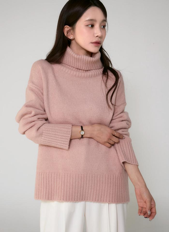 リブタートルルーズニット・t00259 レディース 【tops】トップス ニット 大人 タートルネック 長袖 ドロップショルダー リブヘム ルーズ 大人 単色 無地 ベーシック シンプル フェミニン カジュアル かわいい 可愛い 秋 冬 韓国ファッション