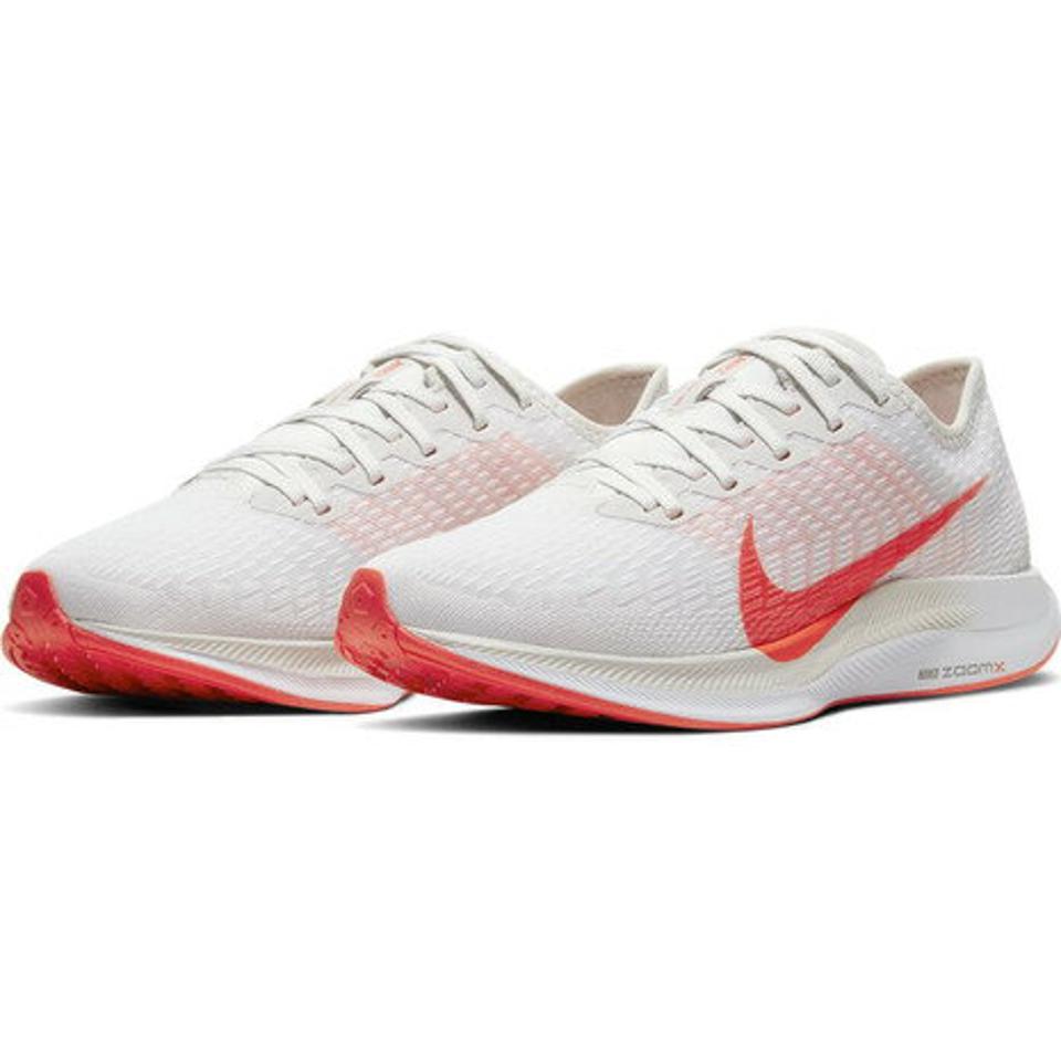 ナイキ（NIKE）（レディース）ランニングシューズ ズームペガサスターボ2 AT8242-008SP20 ジョギングシューズ