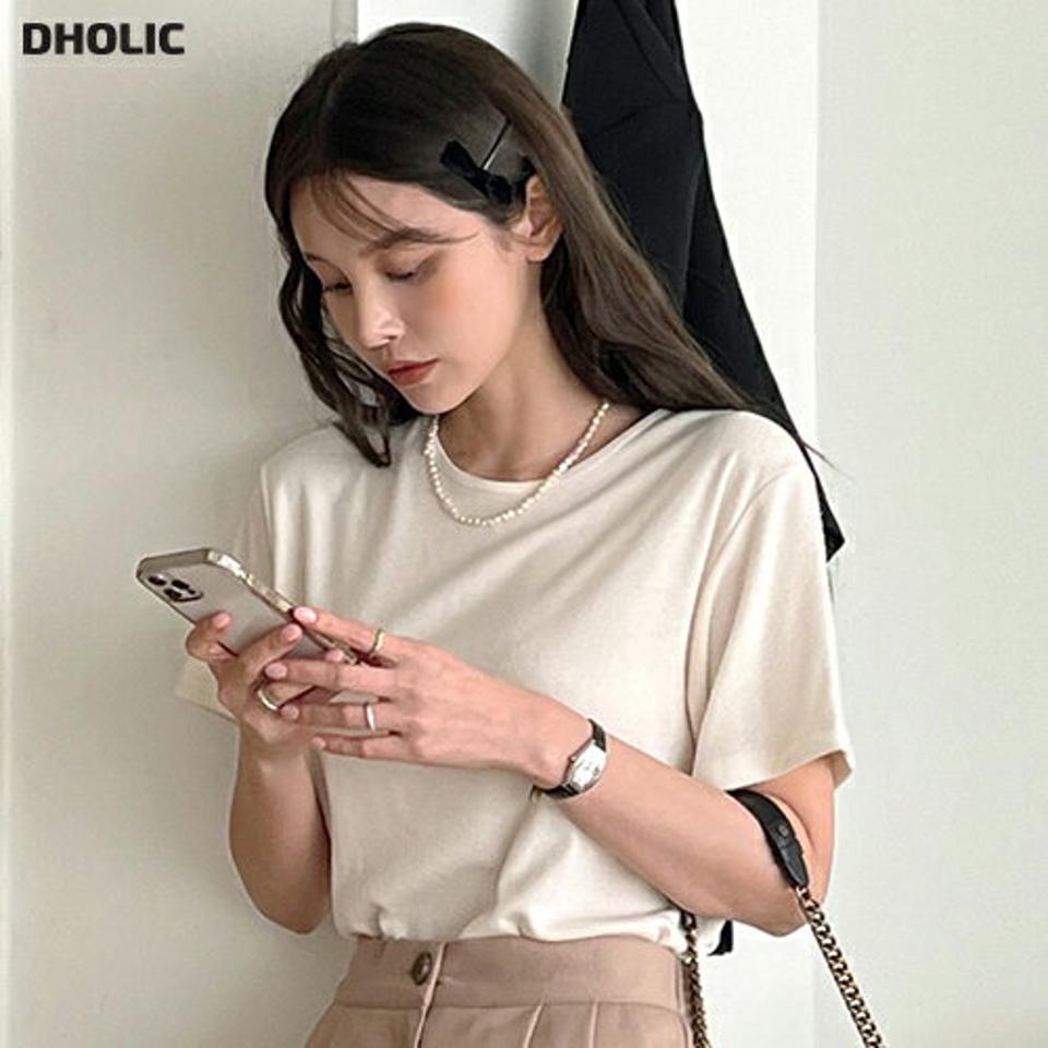 ピーチ両起毛ラウンド半袖Tシャツ・t71699 レディース 【tops】トップス ニット 大人 ラウンドネック 半袖 ピーチ両起毛 無地 単色 ベーシック シンプル フェミニン カジュアル かわいい 可愛い 秋 冬 春 韓国ファッション