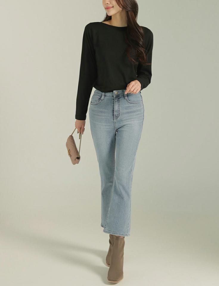 ボートネック長袖Tシャツ・b00115 レディース 【tops】トップス Tシャツ ボートネック 長袖 大人 無地 単色 ベーシック シンプル 大人 フェミニン カジュアル 秋 冬 春 韓国ファッション