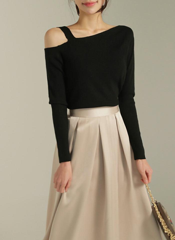 ストラップワンショル長袖ニット・b00123 レディース 【tops】トップス ニット 大人 ワンショルダーク 長袖 ストラップ スリム 大人 鎖骨 デコルテ 無地 単色 フェミニン カジュアル かわいい 可愛い 秋 冬 春 韓国ファッション