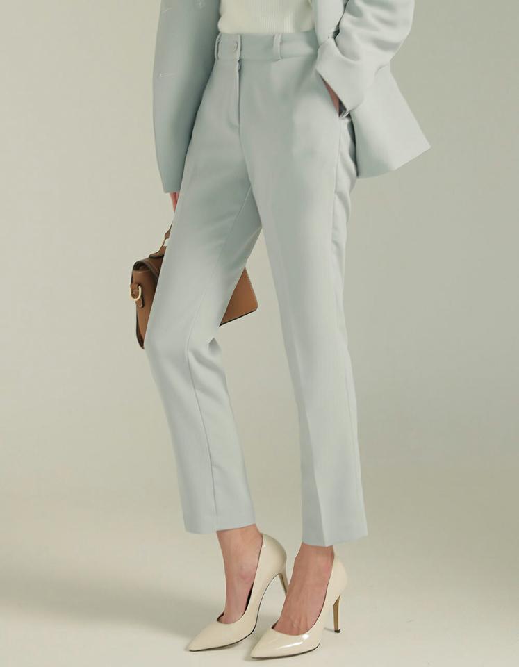 くるみボタンスリムスラックス・t00143 レディース 【pt】ボトムス ロング ロングパンツ スラックス スリム ストレート ハイウエスト センタープレス ヒップダーツ 無地 単色 シンプル フェミニン カジュアル 秋 冬 春 韓国ファッション