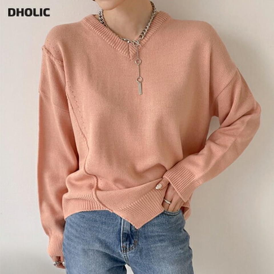 Vネックアンバランスヘムニット・p001364 レディース 【tops】トップス ニット 長袖 単色 無地 シンプル ベーシック Vネック アンバランス ヘム 秋 冬 大人 カジュアル ユニーク ドロップショルダー 韓国ファッション MKT