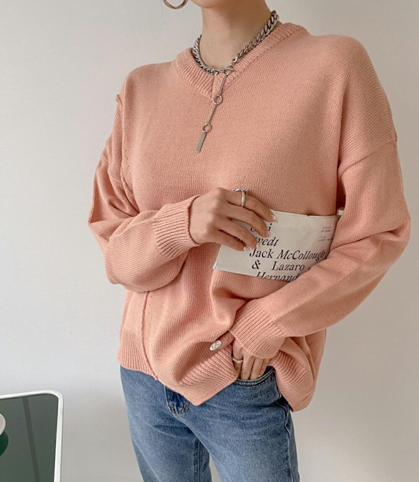 Vネックアンバランスヘムニット・p001364 レディース 【tops】トップス ニット 長袖 単色 無地 シンプル ベーシック Vネック アンバランス ヘム 秋 冬 大人 カジュアル ユニーク ドロップショルダー 韓国ファッション MKT