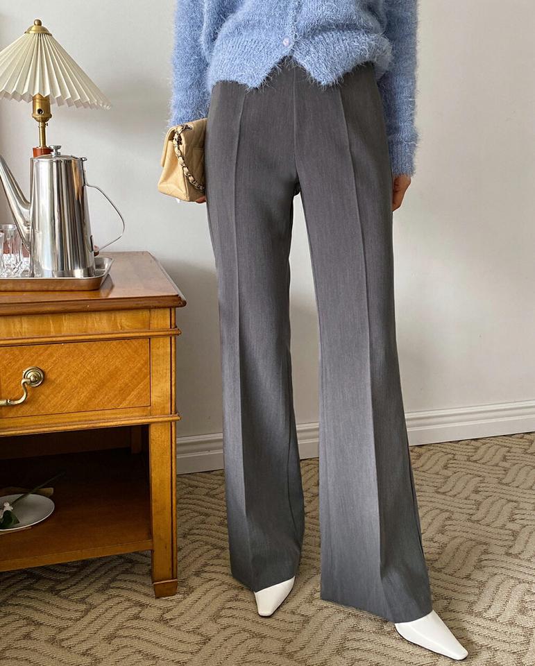 【マラソン特価】サイドジップフレアスラックス・t00026 レディース 【pt】ボトムス ロング ロングパンツ スラックスパンツ スラックス フレア フルレングス センタープレス ヒップダーツ 無地 単色 シンプル フェミニン カジュアル 秋 冬 春 韓国ファッション