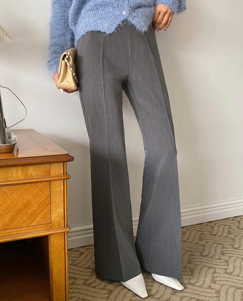 【マラソン特価】サイドジップフレアスラックス・t00026 レディース 【pt】ボトムス ロング ロングパンツ スラックスパンツ スラックス フレア フルレングス センタープレス ヒップダーツ 無地 単色 シンプル フェミニン カジュアル 秋 冬 春 韓国ファッション