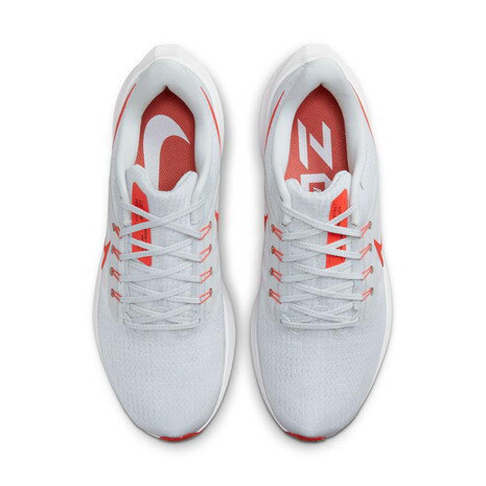 ナイキ（NIKE）（メンズ）ランニングシューズ エア ズーム ペガサス 39 DH4071-009 スニーカー マラソン 厚底 軽量 部活