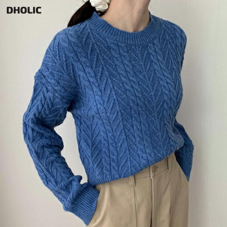 クロップドケーブル長袖ニット・p001510 レディース 【tops】 トップス ニット ラウンドネック 長袖 ドロップショルダー クロップド丈 ケーブル ケーブルニット ナチュラルライン リブヘム ベーシック デイリー カジュアル 冬 韓国ファッション MKT