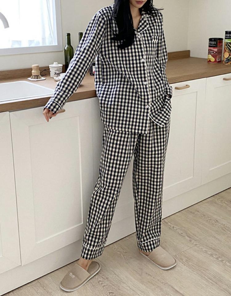 ブロックチェックパジャマSET・p001556 レディース 【uw】ルームウェア パジャマ 部屋着 セット セットアップ シャツ 長袖 柄 模様 パンツ ロング丈 ギンガムチェック 秋 冬 カジュアル キュート かわいい 可愛い 韓国ファッション MKT
