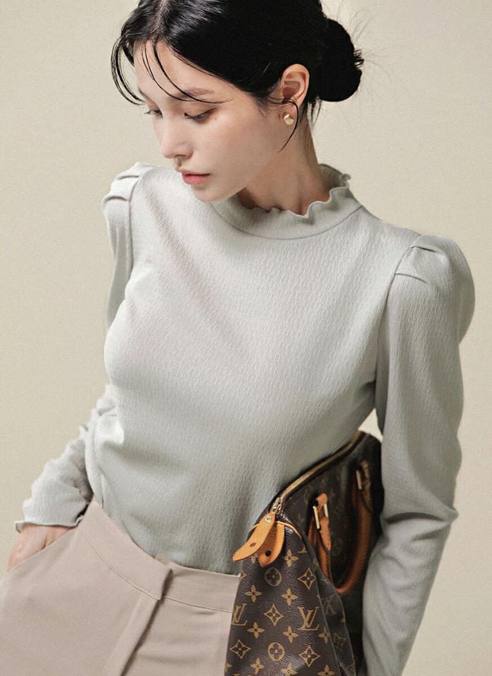メロウハーフネックパフTシャツ・t00003 レディース 【tops】トップス Tシャツ ハーフネック 長袖 大人 メロウヘム パフ クロップド丈 テクスチャー 無地 単色 シンプル 可愛い かわいい 大人 フェミニン カジュアル 秋 冬 春 韓国ファッション