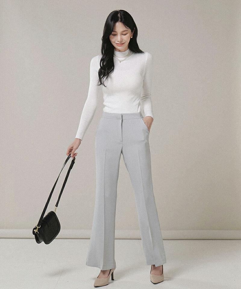 フレアスラックスパンツ・t00028 レディース 【pt】ボトムス ロング ロングパンツ スラックス フレア センタープレス ロング丈 無地 単色 ベーシック 大人 シンプル フェミニン カジュアル 秋 冬 春 韓国ファッション