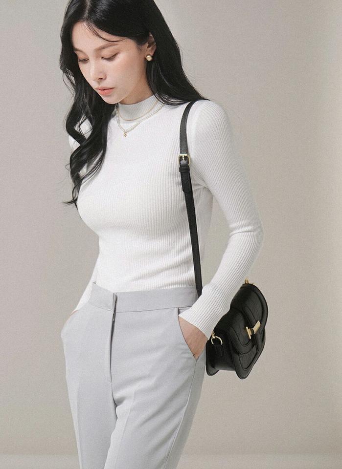 ハーフネックスリムリブニット・t00008 レディース 【tops】トップス ニット 大人 ハーフネック 長袖 スリム リブ 単色 シンプル 大人 フェミニン ガーリー カジュアル かわいい 可愛い 秋 冬 春 韓国ファッション
