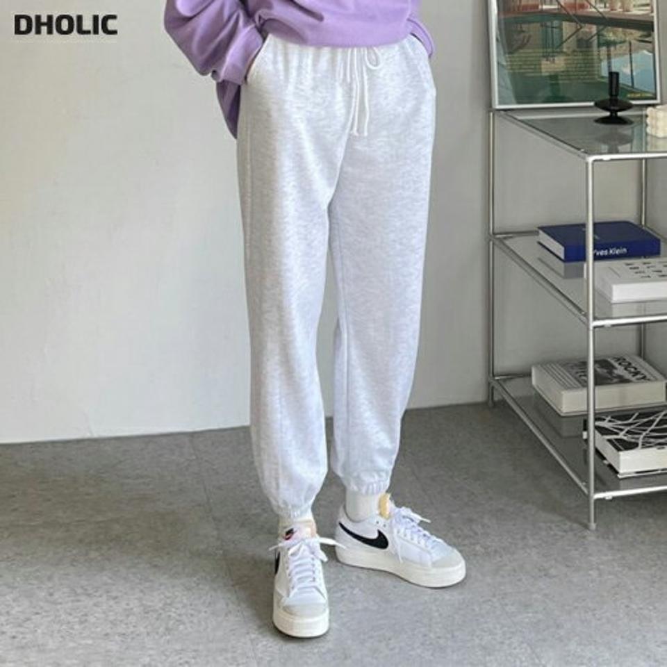 ドロストスウェットジョガーパンツ・p001451 レディース 【pt】パンツ ロング丈 ジョガーパンツ スウェット トレーナー 単色 無地 シンプル ベーシック ドロスト 秋 冬 カジュアル ラフ 楽ちん 韓国ファッション MKT