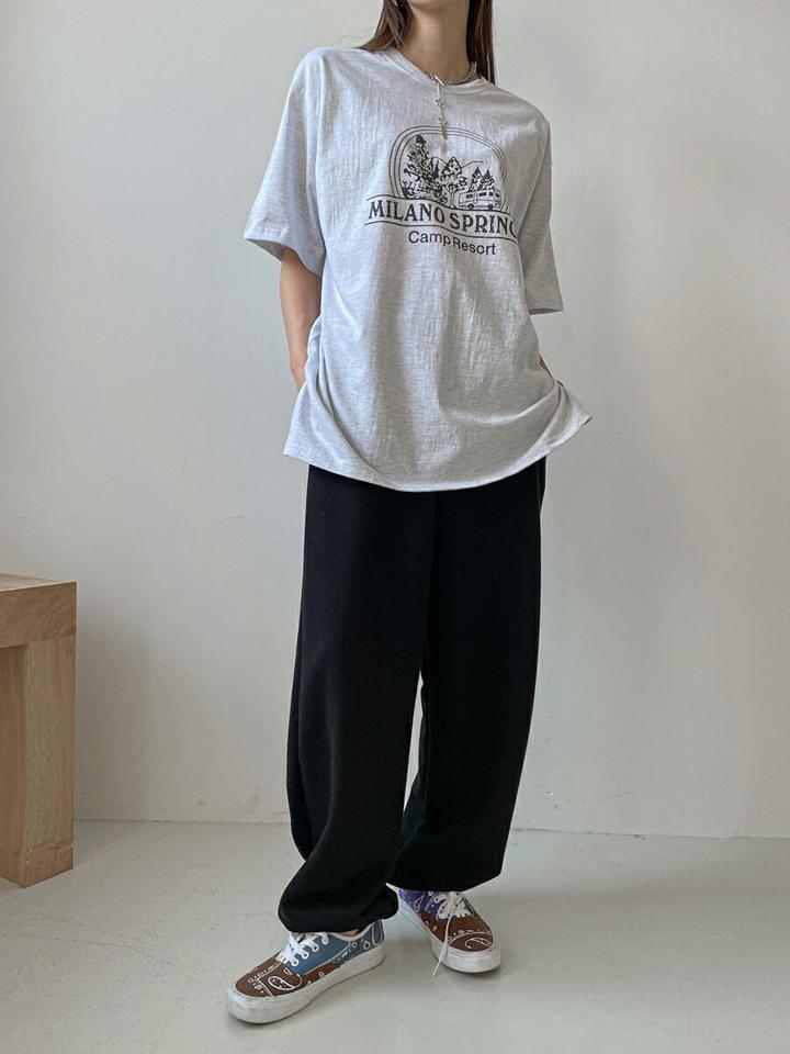 MILANOプリント半袖Tシャツ・p001439 レディース 【tops】トップス Tシャツ 半袖 柄 模様 プリント ロゴ 春 夏 カジュアル ラフ ドロップショルダー 体系カバー スリット 韓国ファッション MKT