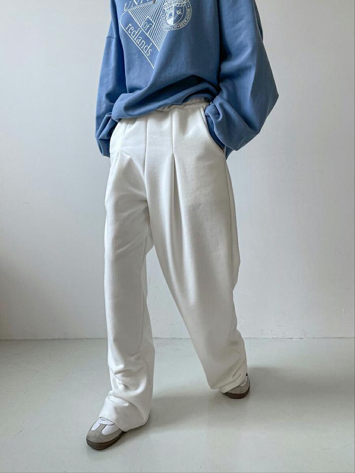 ダーツワイドスウェットパンツ・p001465 レディース 【pt】パンツ ロング丈 単色 無地 シンプル ベーシック ダーツ ワイド トレーナー スウェット ウエストゴム 秋 冬 カジュアル ラフ ゆったり 楽ちん 韓国ファッション MKT